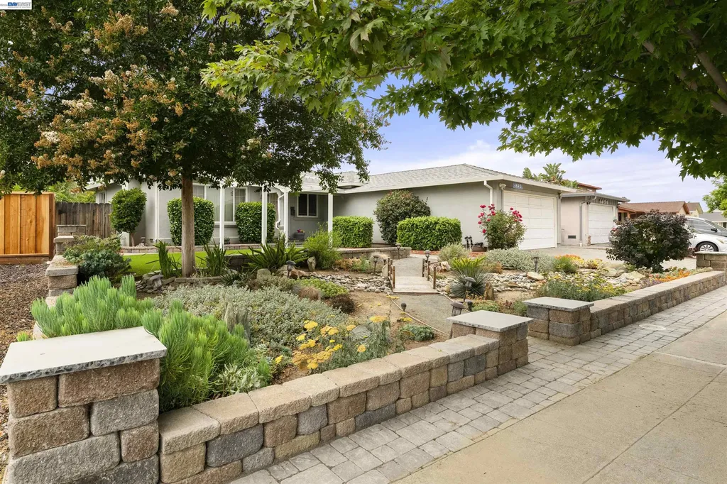 4645 Ridpath Street Fremont CA 94538