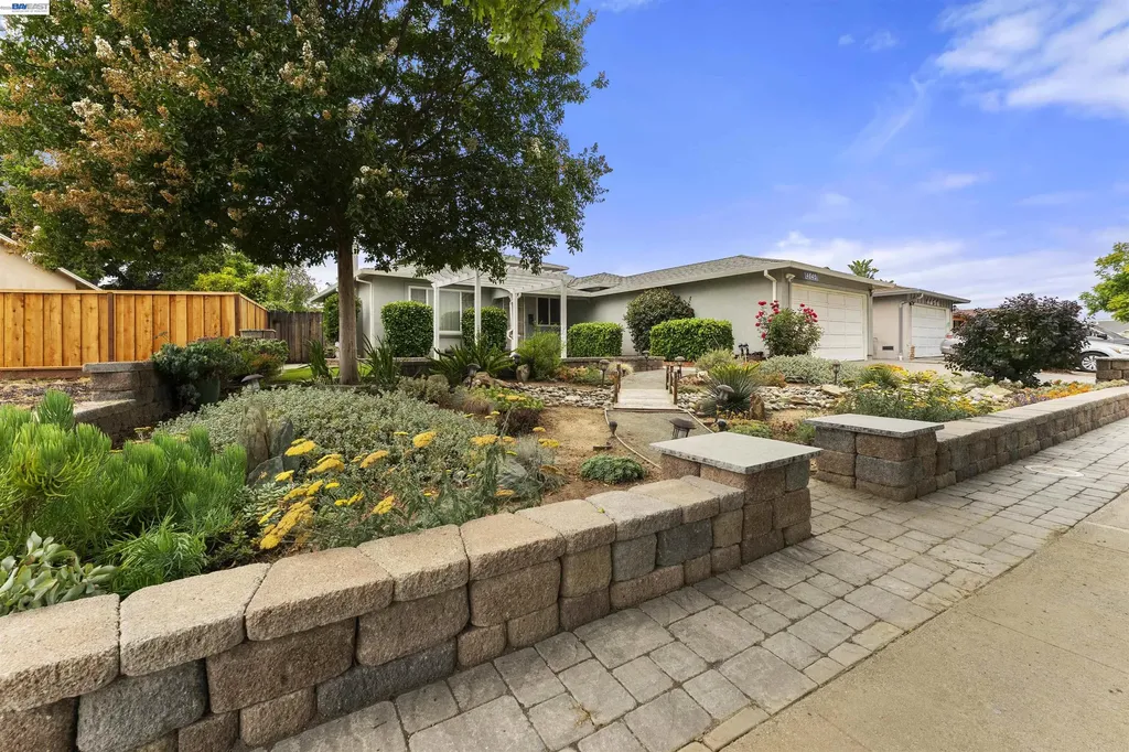 4645 Ridpath Street Fremont CA 94538