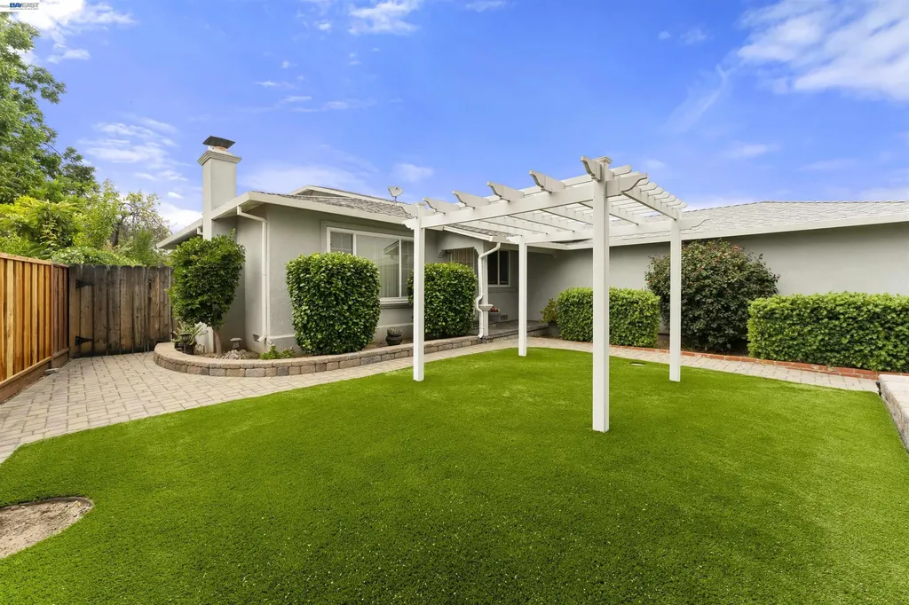 4645 Ridpath Street Fremont CA 94538