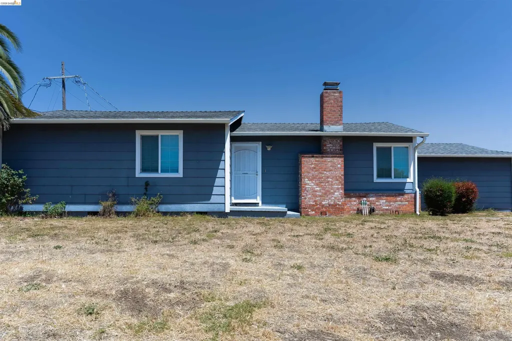 103 Dieninger Street Vallejo CA 94589