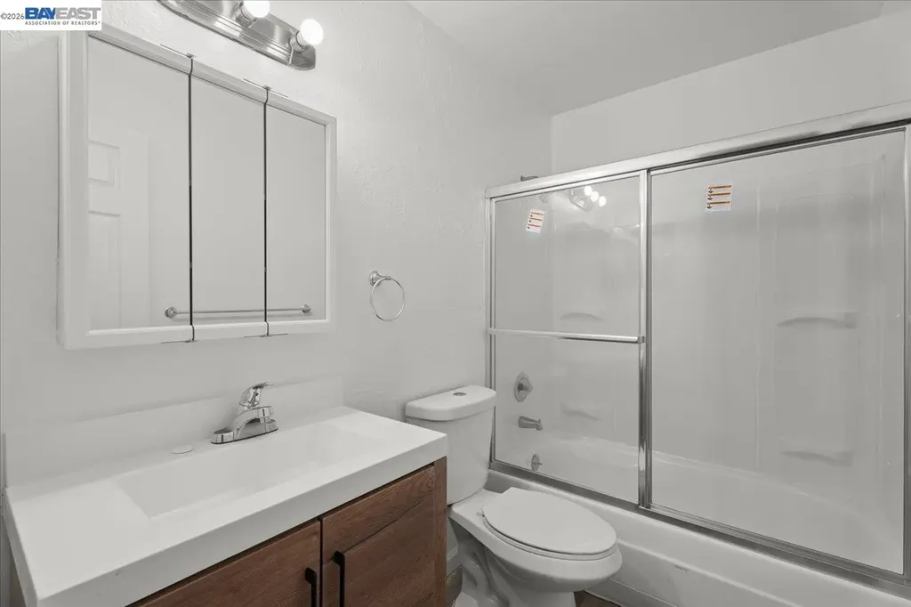 25684 Spring Drive Hayward CA 94542