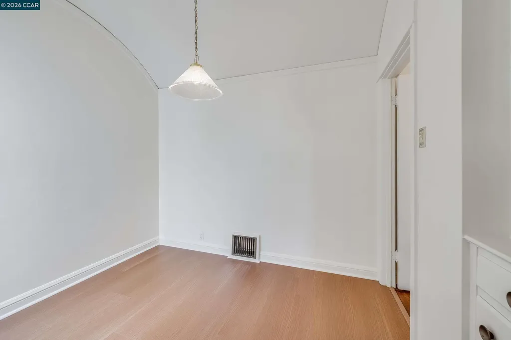 130 Woolsey Street San Francisco CA 94134