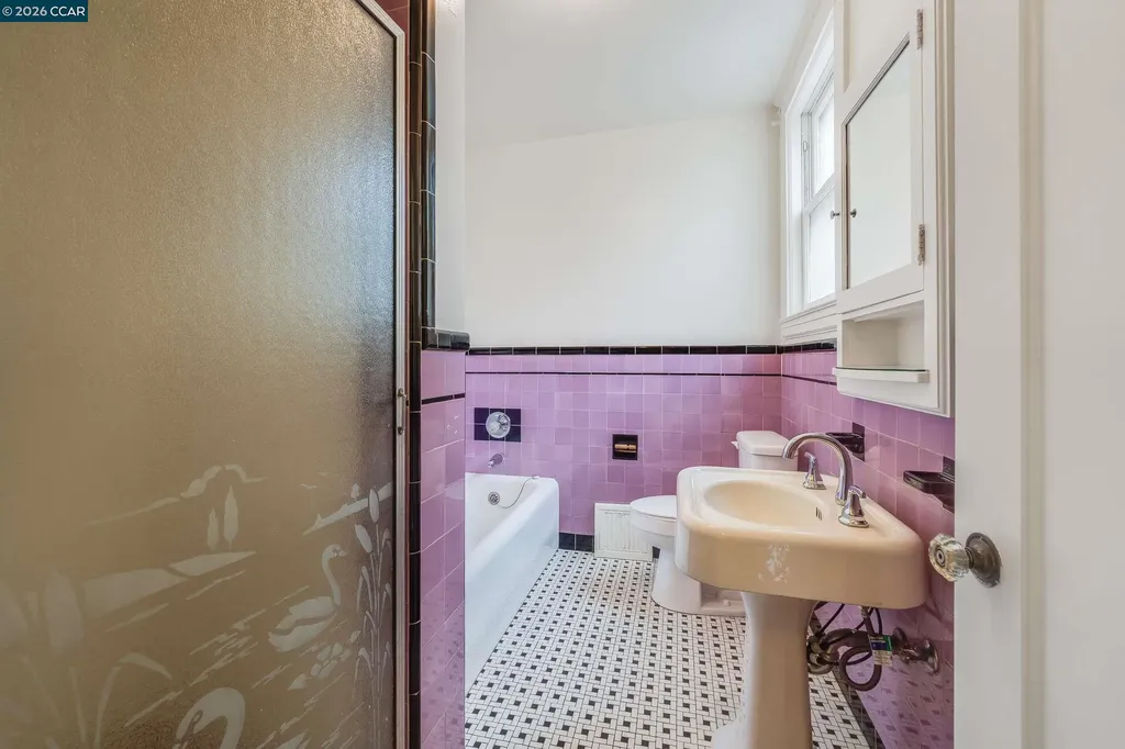 130 Woolsey Street San Francisco CA 94134