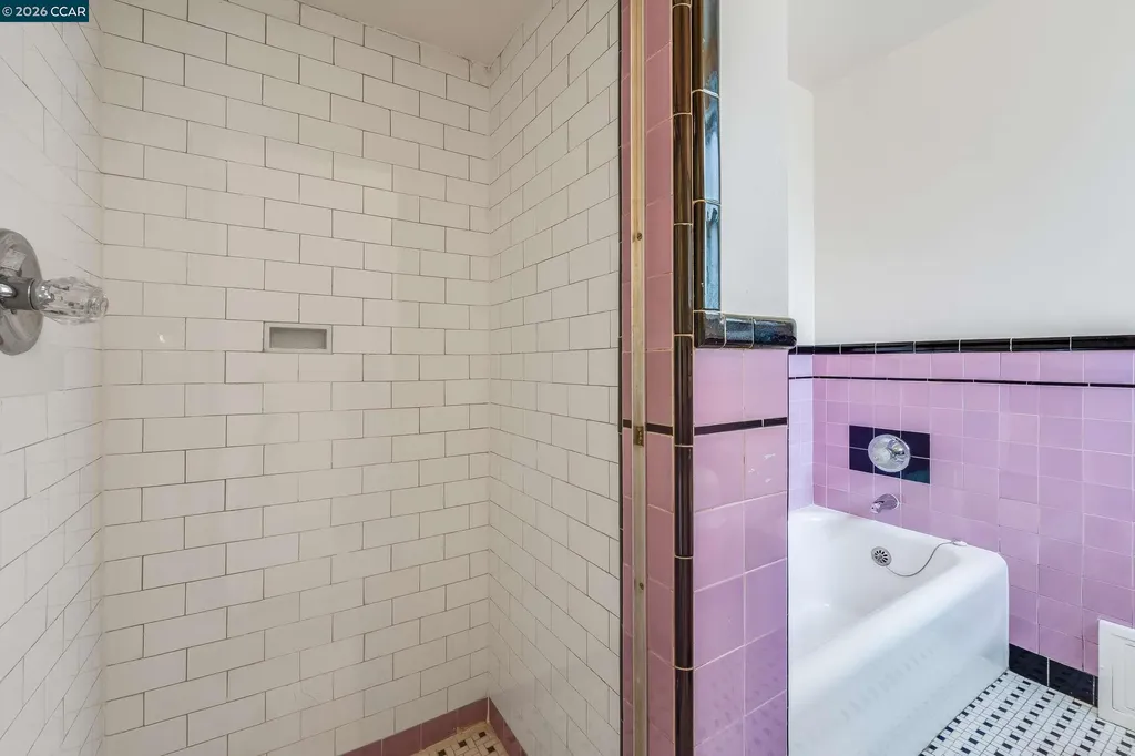 130 Woolsey Street San Francisco CA 94134
