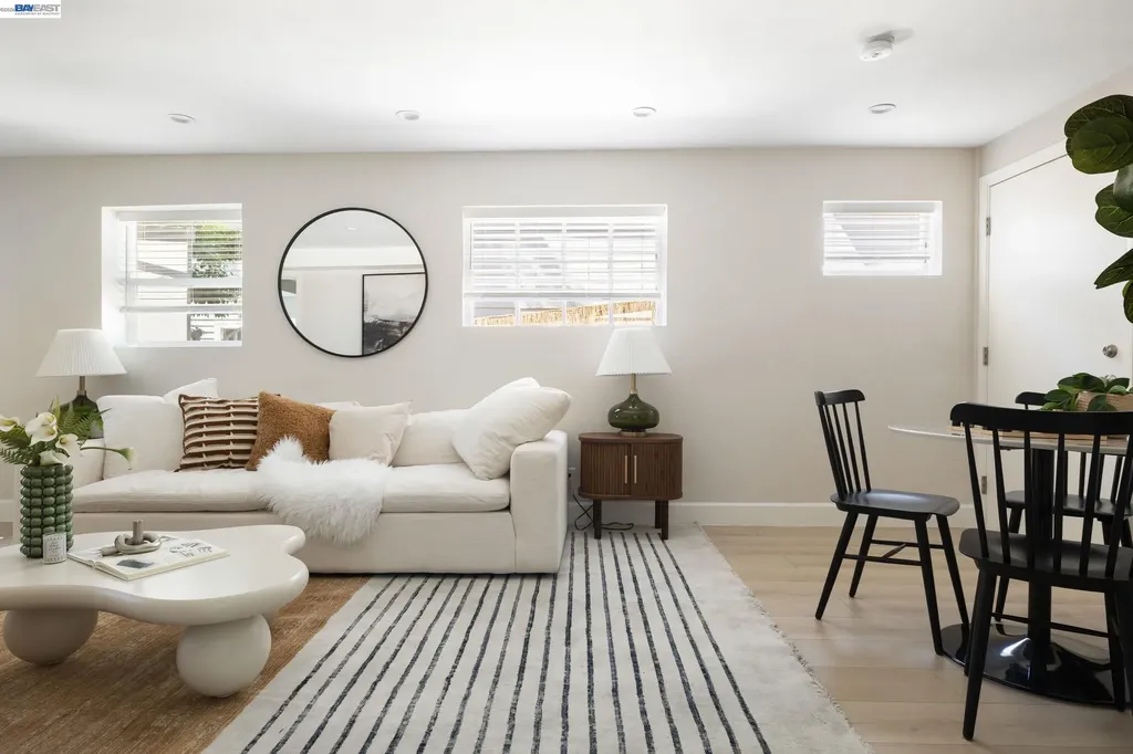 3954 Forest Hill Avenue Oakland CA 94602
