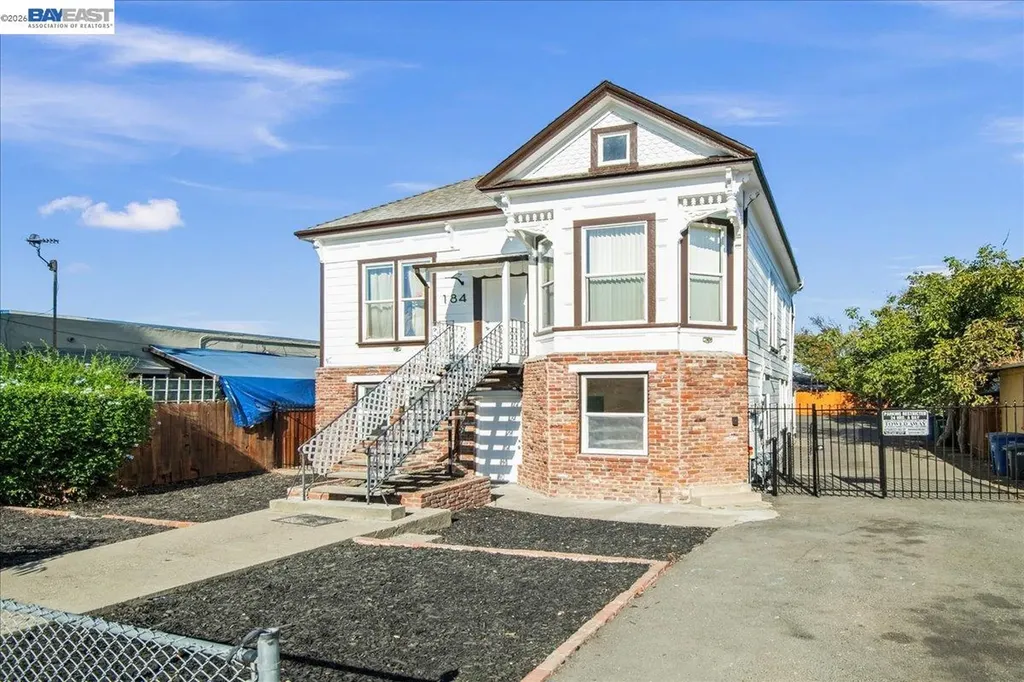 184 A Street Hayward CA 94541