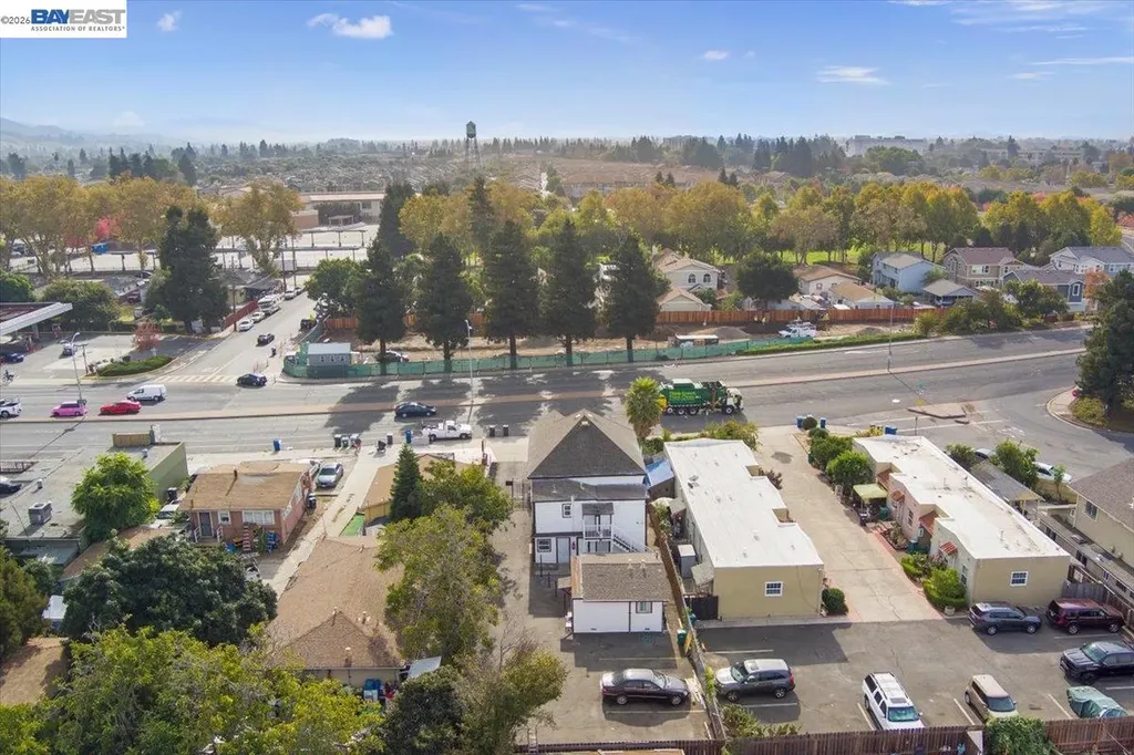 184 A Street Hayward CA 94541