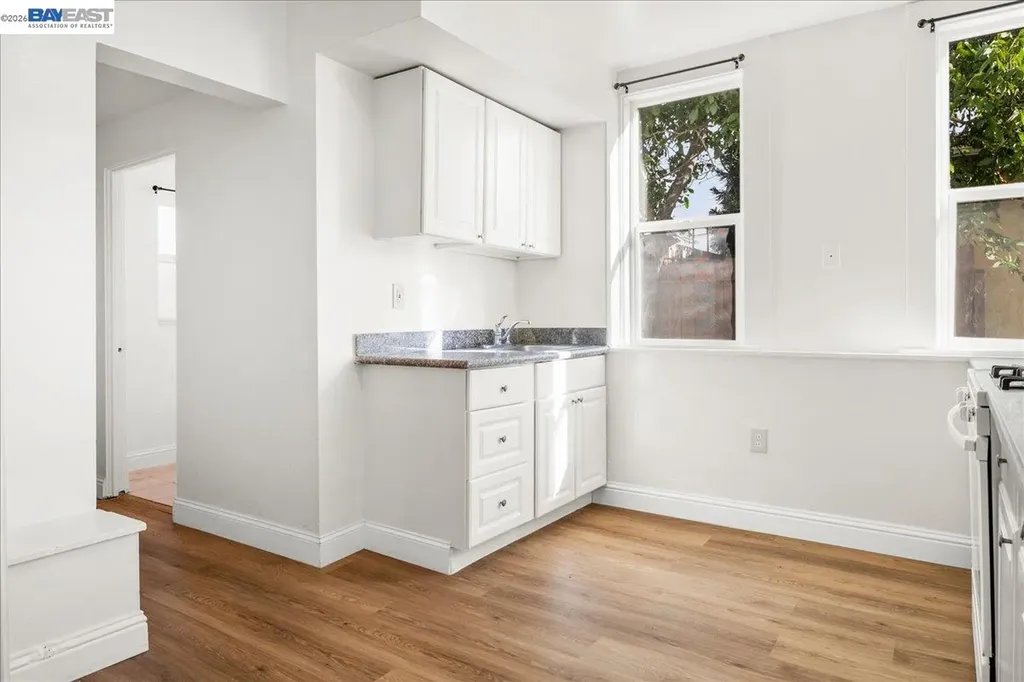 184 A Street Hayward CA 94541