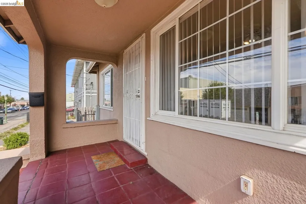 5362 Foothill Boulevard Oakland CA 94601