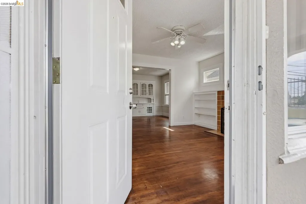 5362 Foothill Boulevard Oakland CA 94601