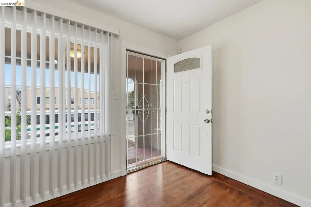 5362 Foothill Boulevard Oakland CA 94601