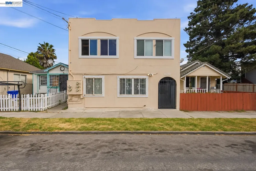 1621 Chanslor Avenue Richmond CA 94801