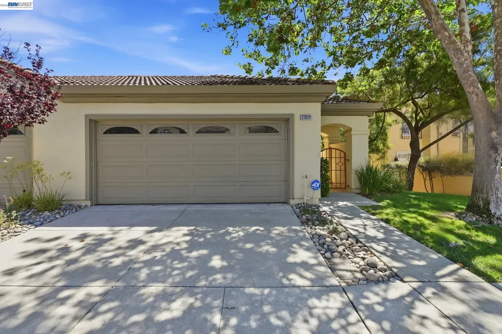 22024 Lyndon Loop Castro Valley CA 94552