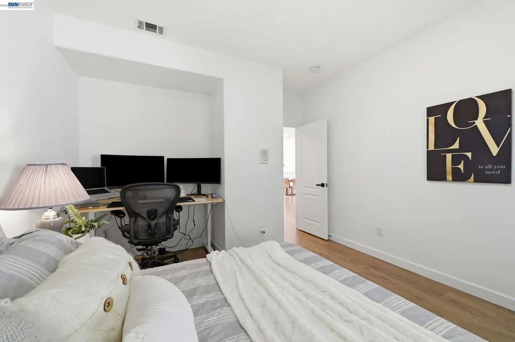 22024 Lyndon Loop Castro Valley CA 94552