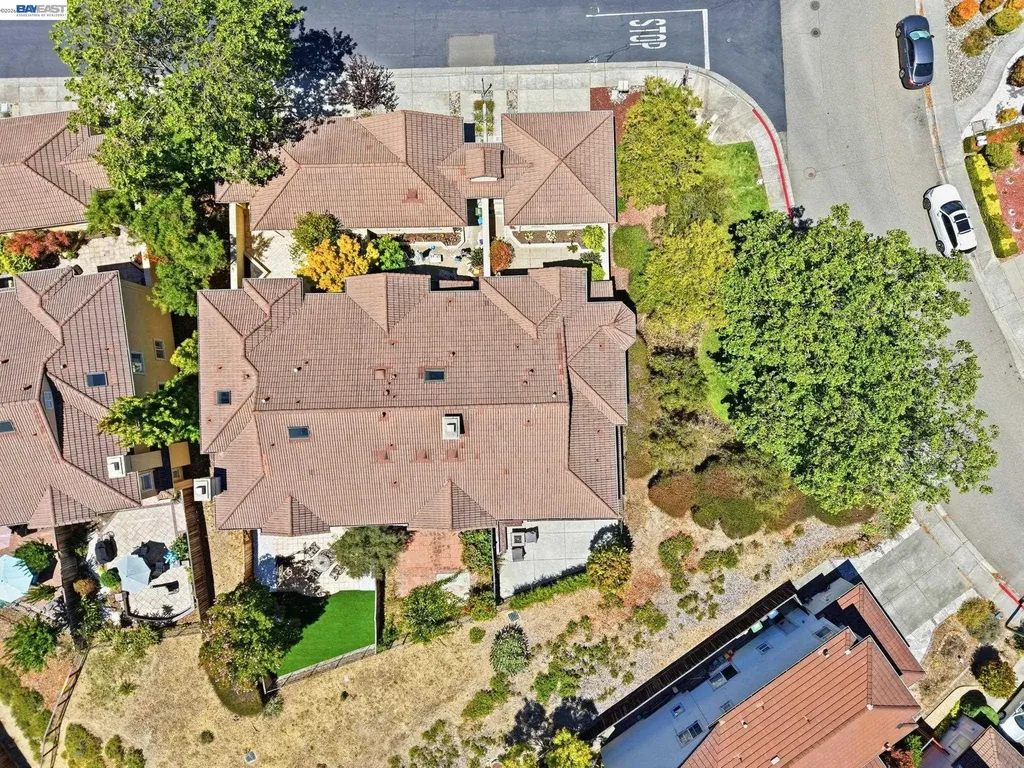 22024 Lyndon Loop Castro Valley CA 94552