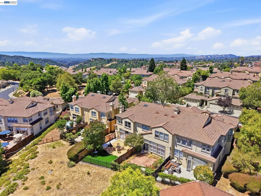 22024 Lyndon Loop Castro Valley CA 94552