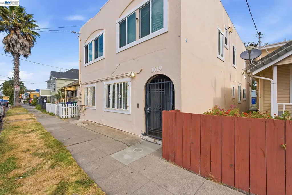 1619 Chanslor Avenue Richmond CA 94801