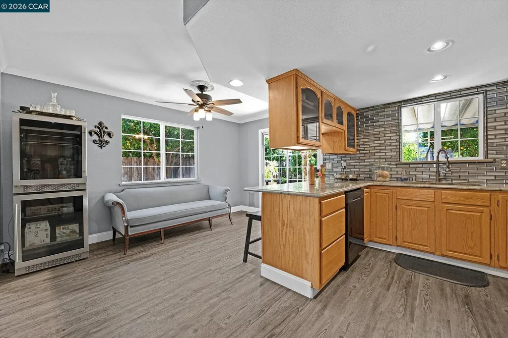 552 Redwood Drive Vacaville CA 95687