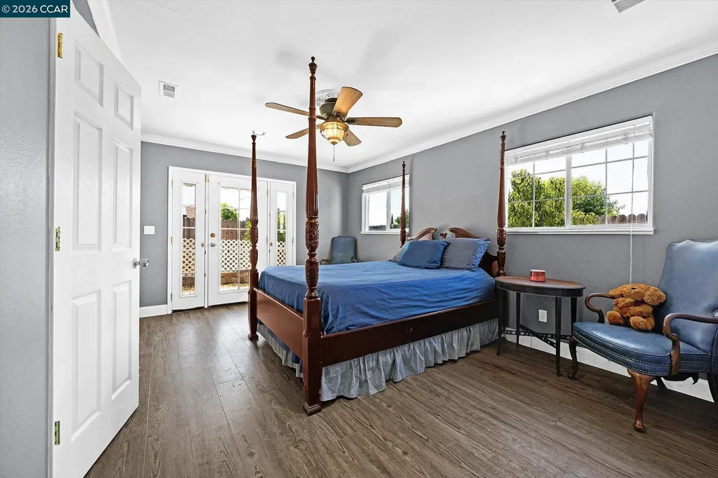 552 Redwood Drive Vacaville CA 95687