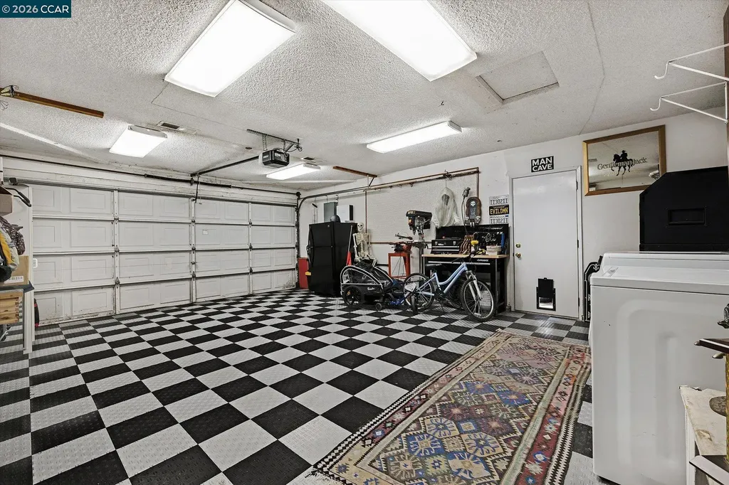 552 Redwood Drive Vacaville CA 95687