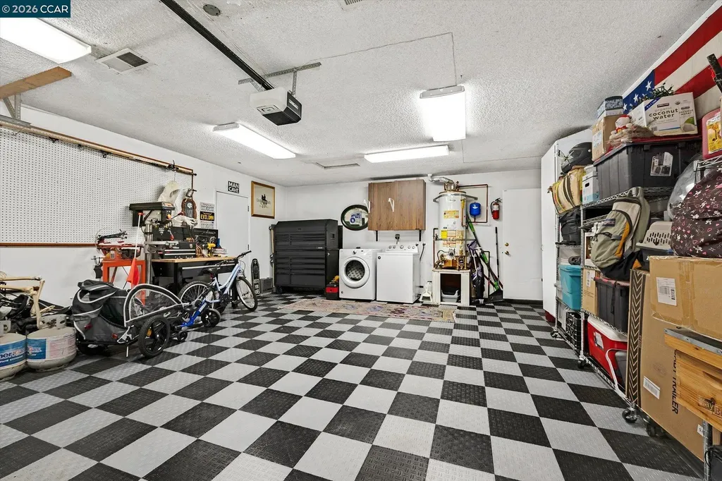 552 Redwood Drive Vacaville CA 95687