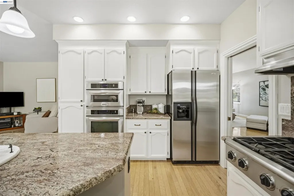 507 Raven Place Clayton CA 94517