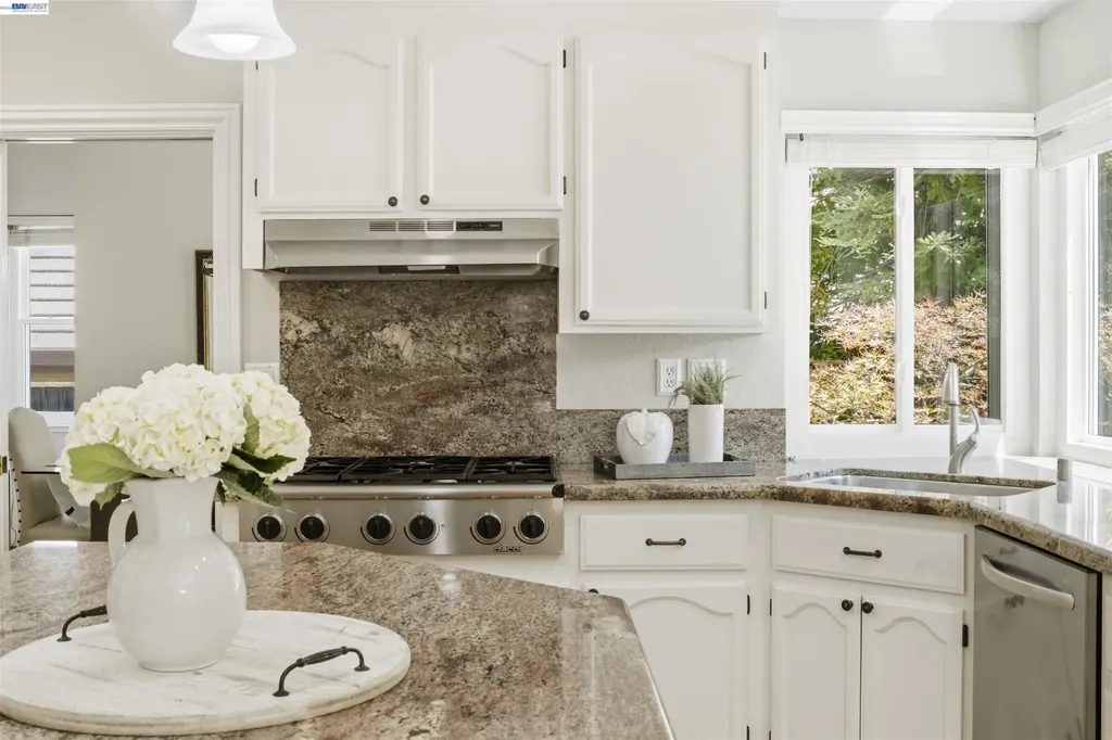 507 Raven Place Clayton CA 94517
