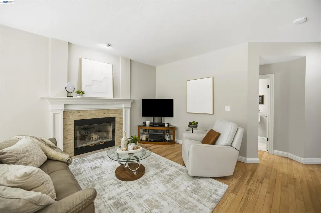 507 Raven Place Clayton CA 94517