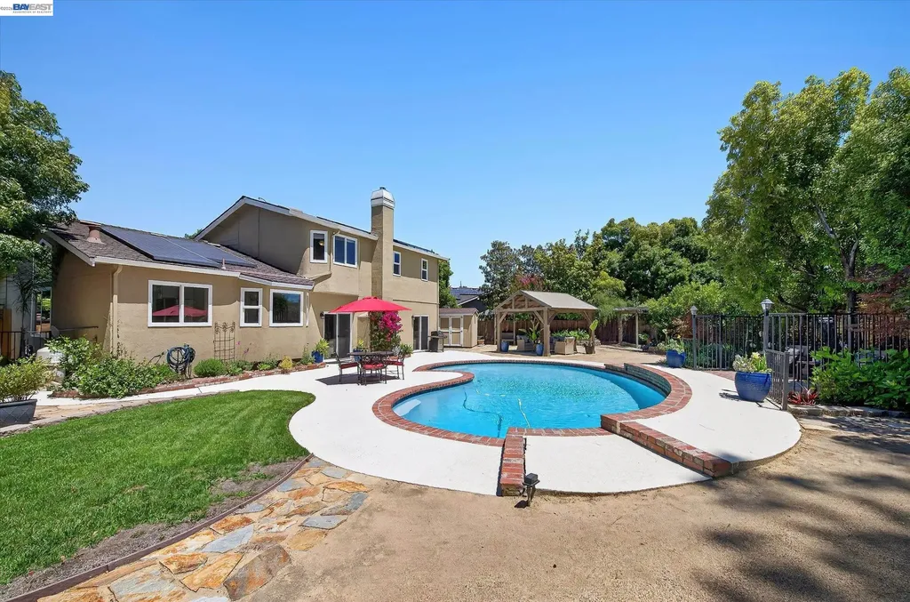 4183 Hall Court Pleasanton CA 94566