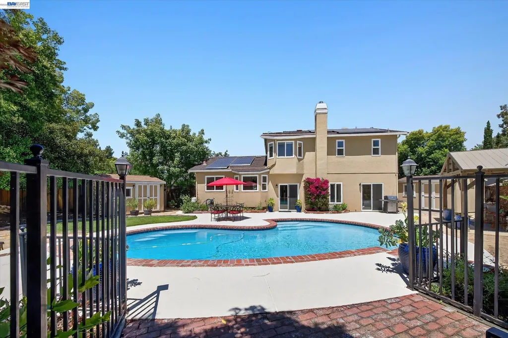 4183 Hall Court Pleasanton CA 94566
