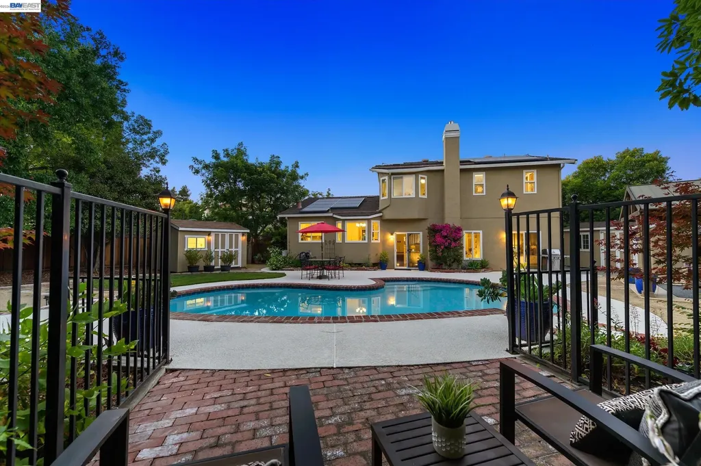 4183 Hall Court Pleasanton CA 94566