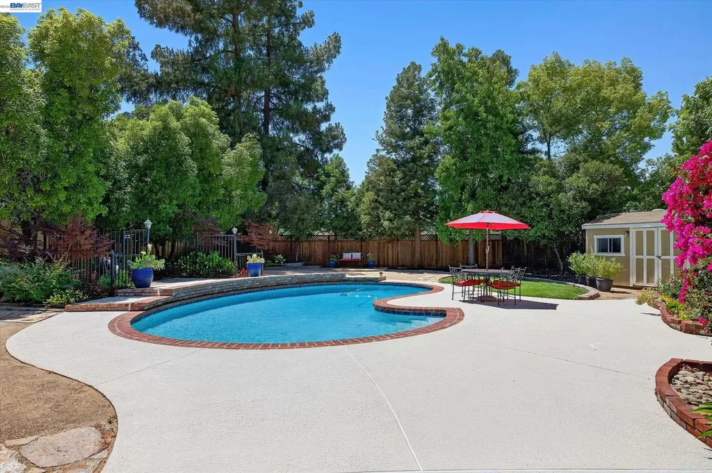 4183 Hall Court Pleasanton CA 94566