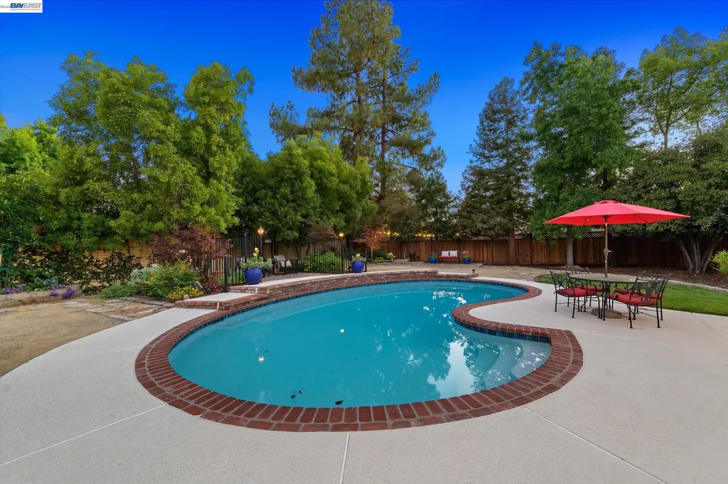 4183 Hall Court Pleasanton CA 94566