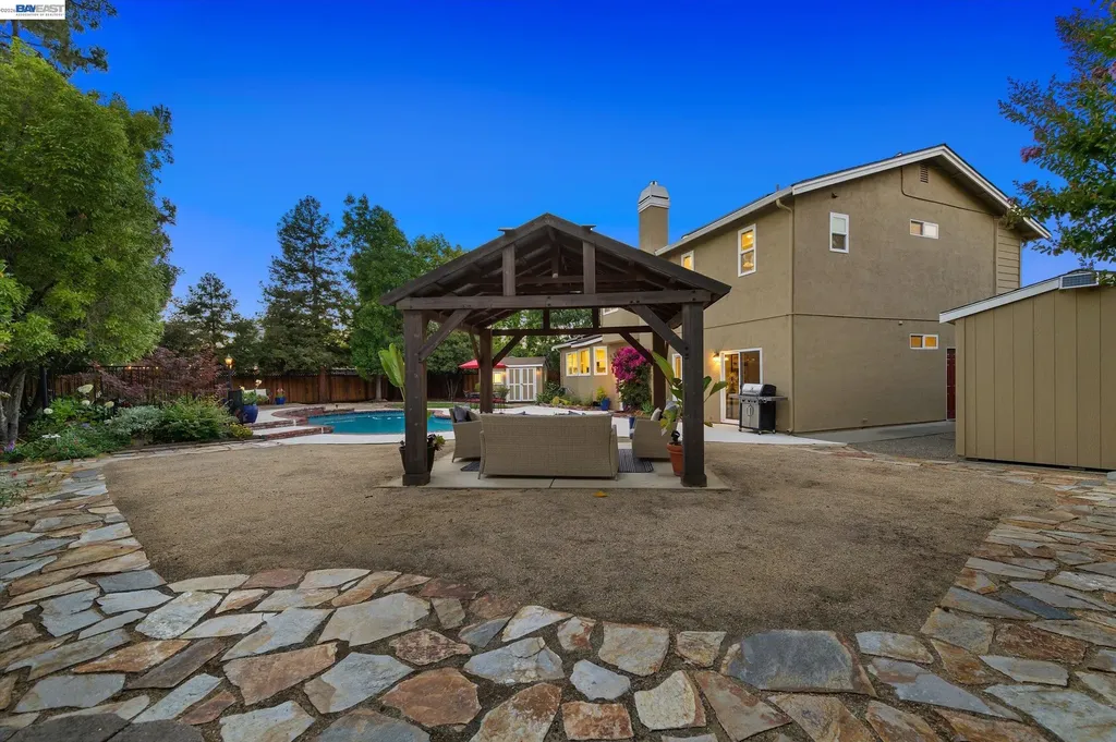 4183 Hall Court Pleasanton CA 94566