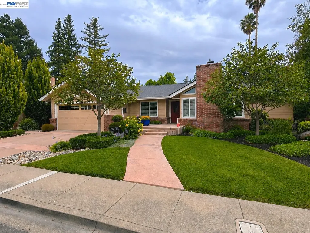 2533 Larrikeet Court Pleasanton CA 94566