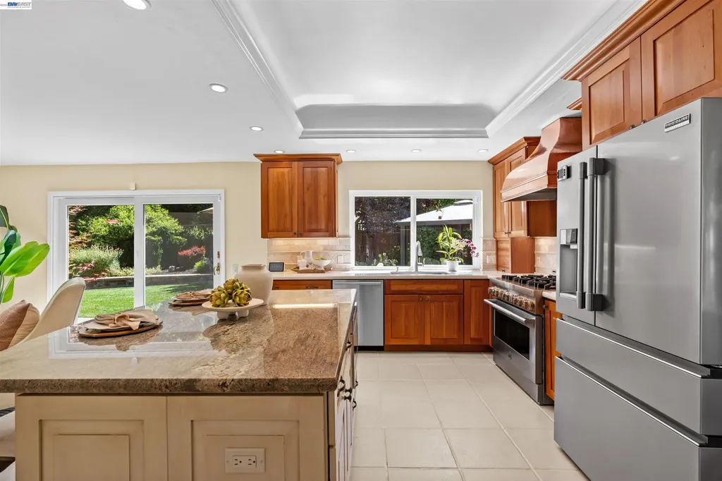 2533 Larrikeet Court Pleasanton CA 94566