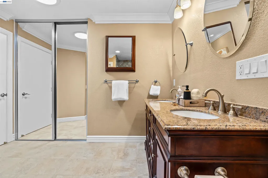 2533 Larrikeet Court Pleasanton CA 94566