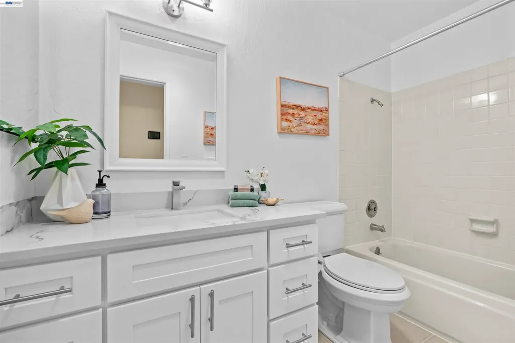 2533 Larrikeet Court Pleasanton CA 94566