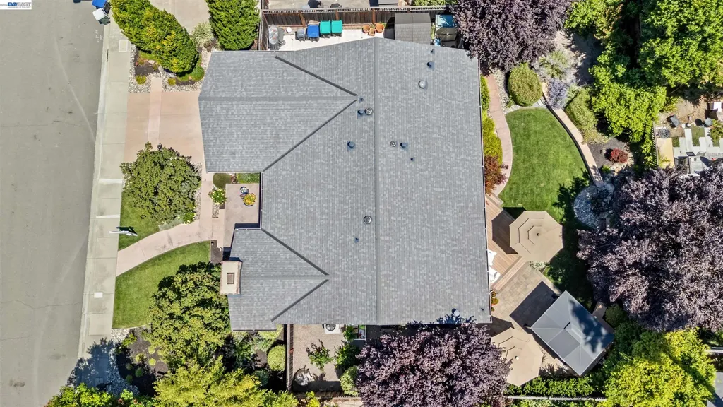 2533 Larrikeet Court Pleasanton CA 94566