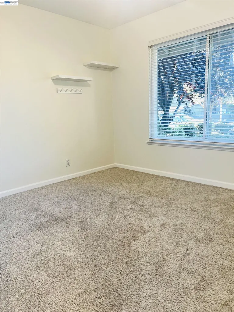 637 Dover Way Livermore CA 94551