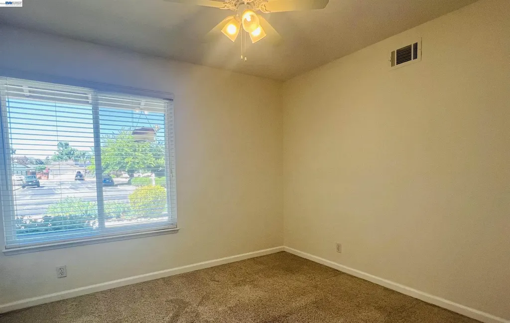 637 Dover Way Livermore CA 94551