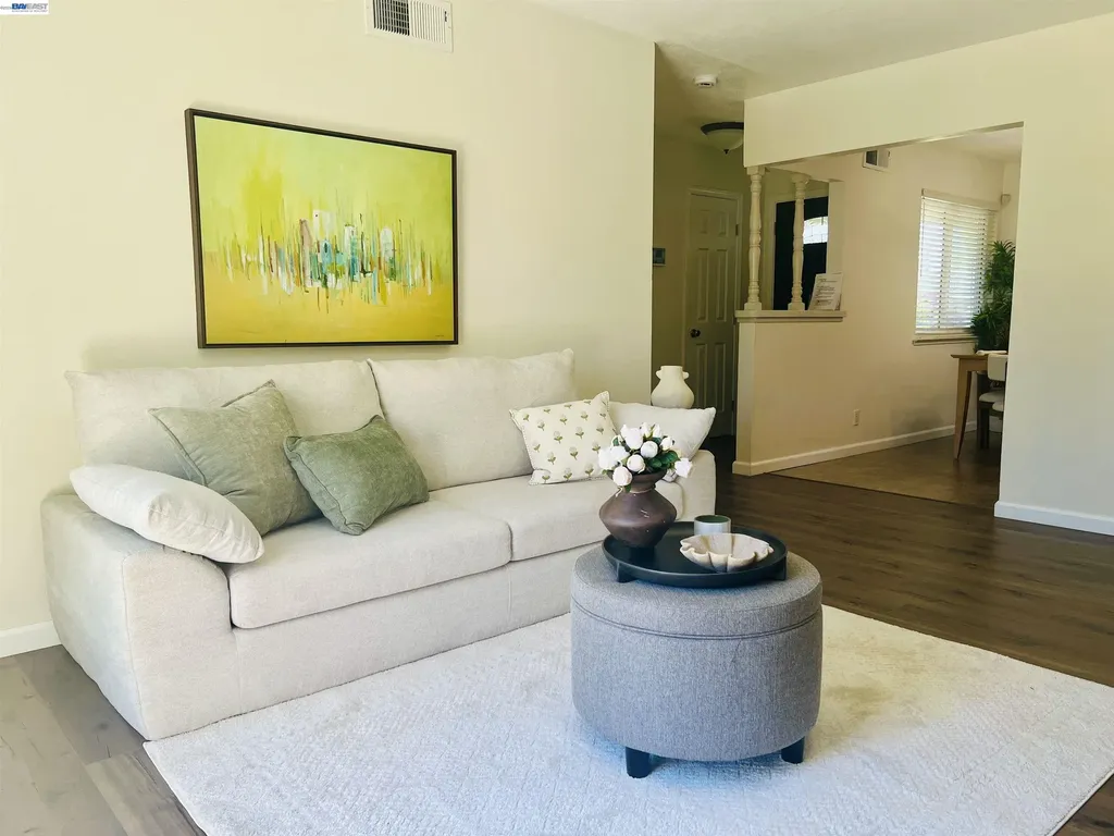 637 Dover Way Livermore CA 94551