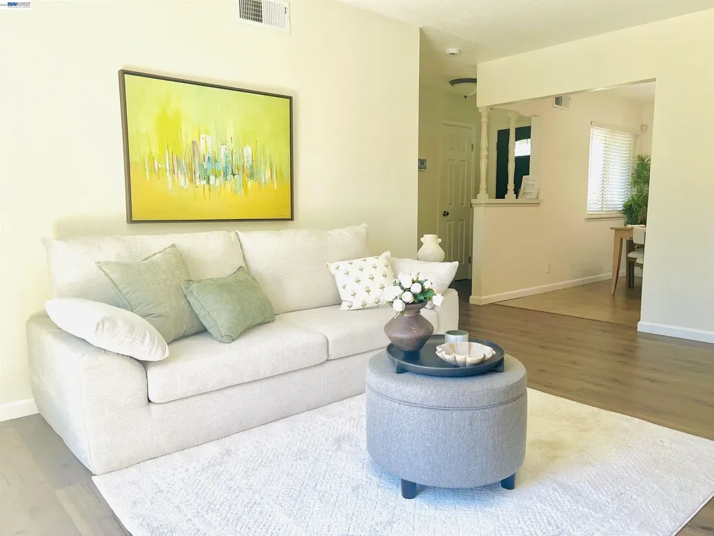 637 Dover Way Livermore CA 94551