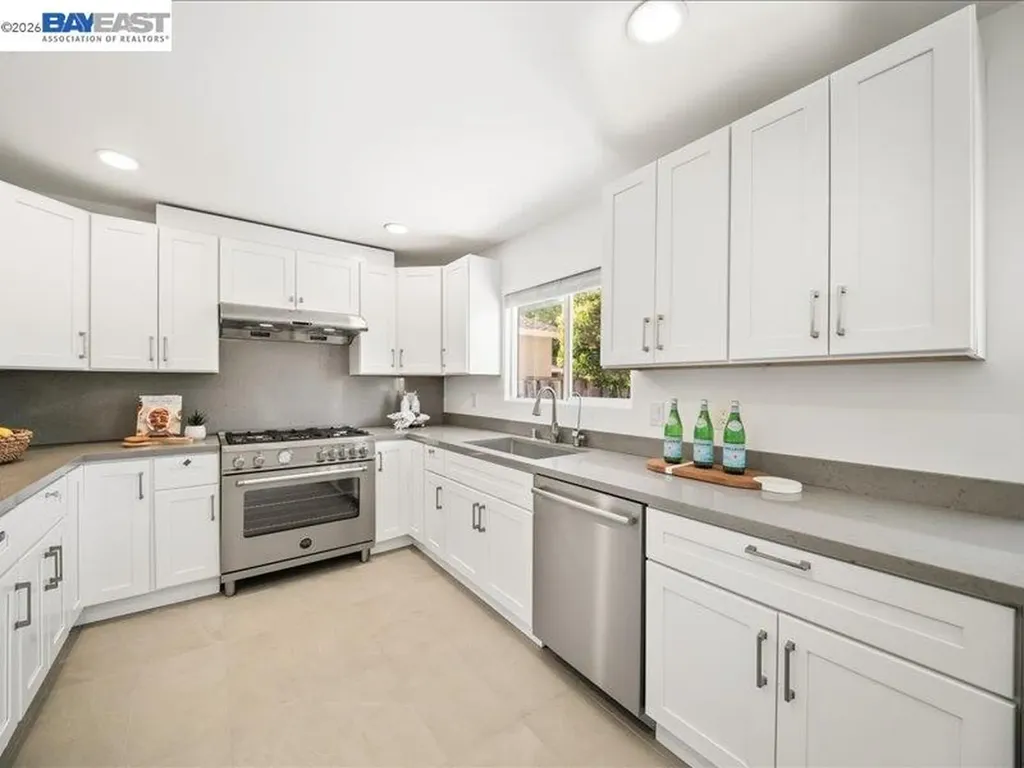 7527 Frederiksen Lane Dublin CA 94568