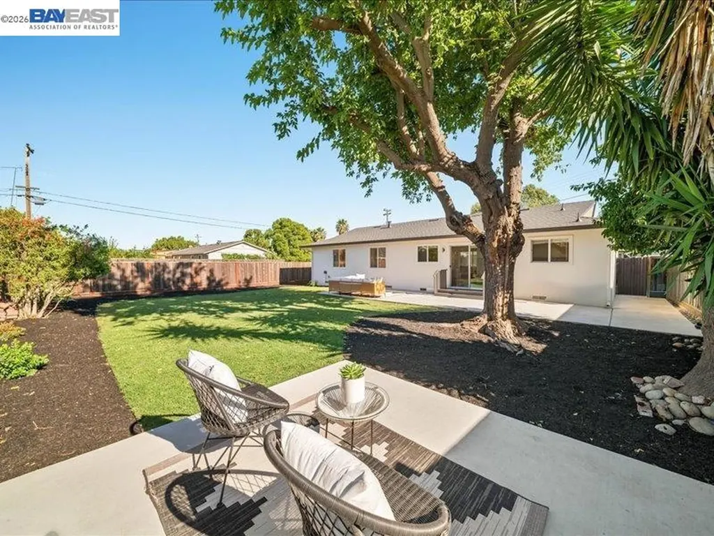 7527 Frederiksen Lane Dublin CA 94568