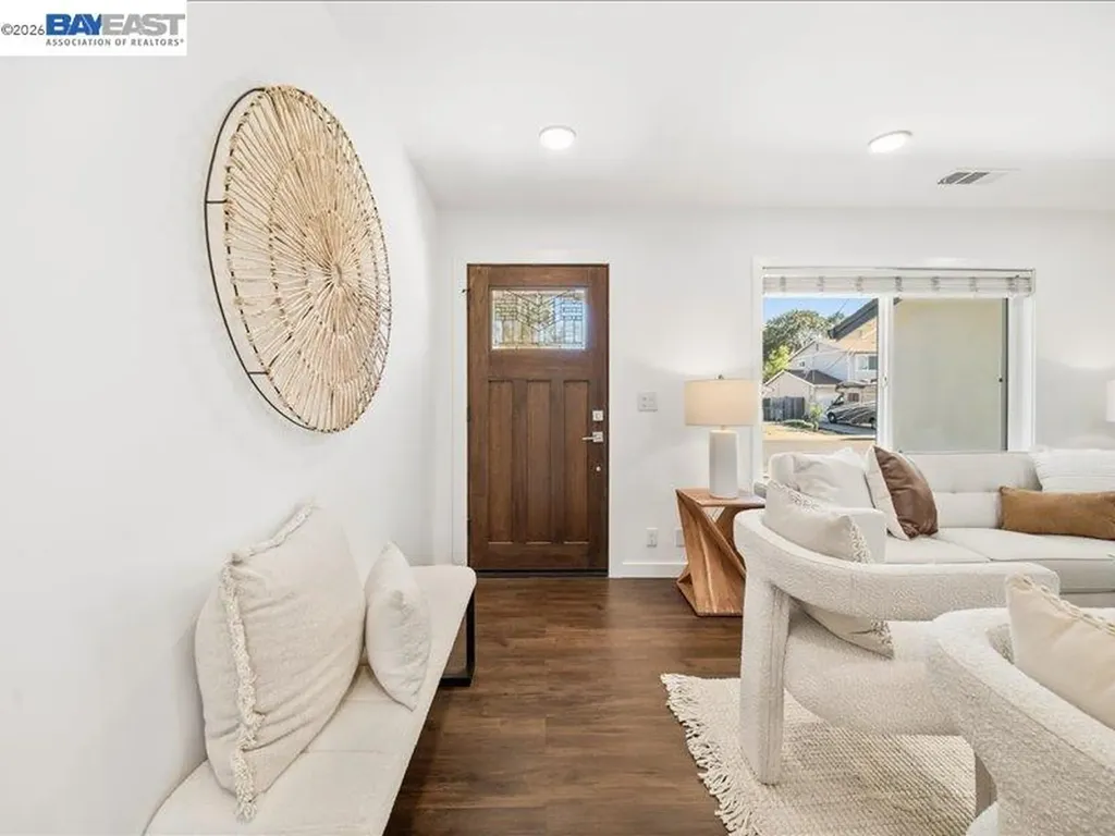 7527 Frederiksen Lane Dublin CA 94568