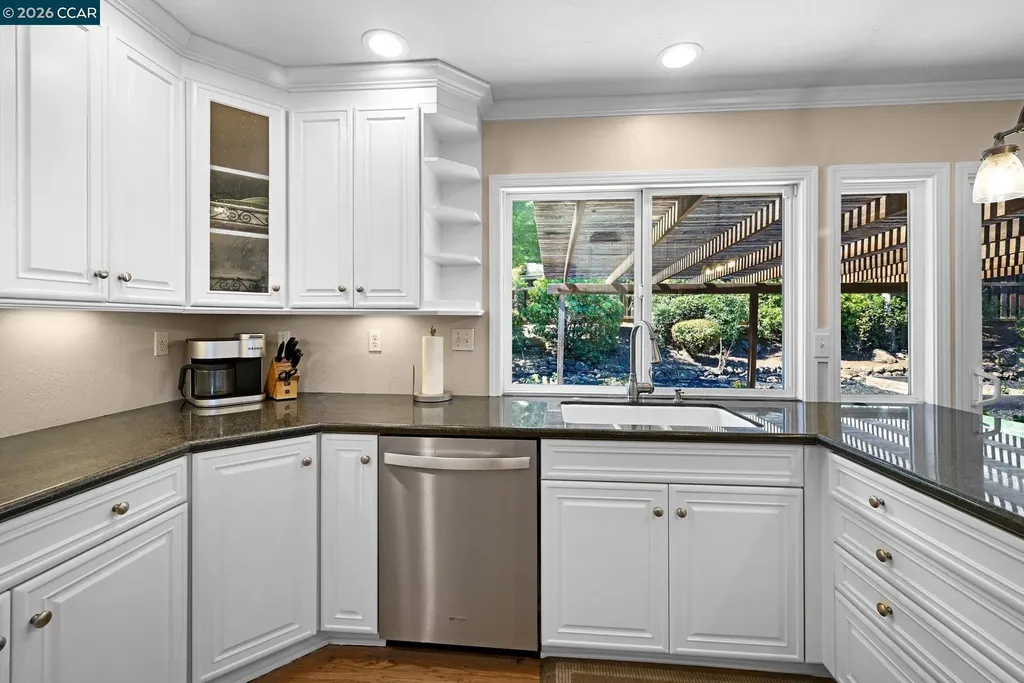 5706 Pepperridge Way Concord CA 94521