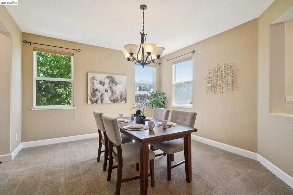 661 Stoneman Court Benicia CA 94510