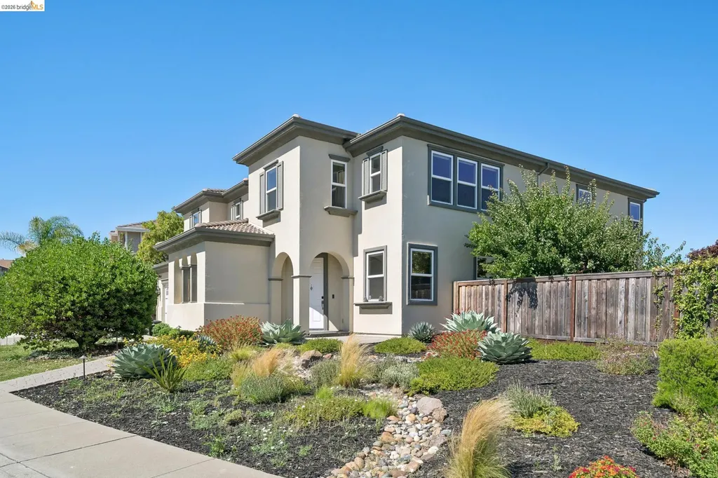 661 Stoneman Court Benicia CA 94510
