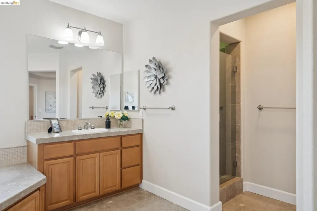 661 Stoneman Court Benicia CA 94510